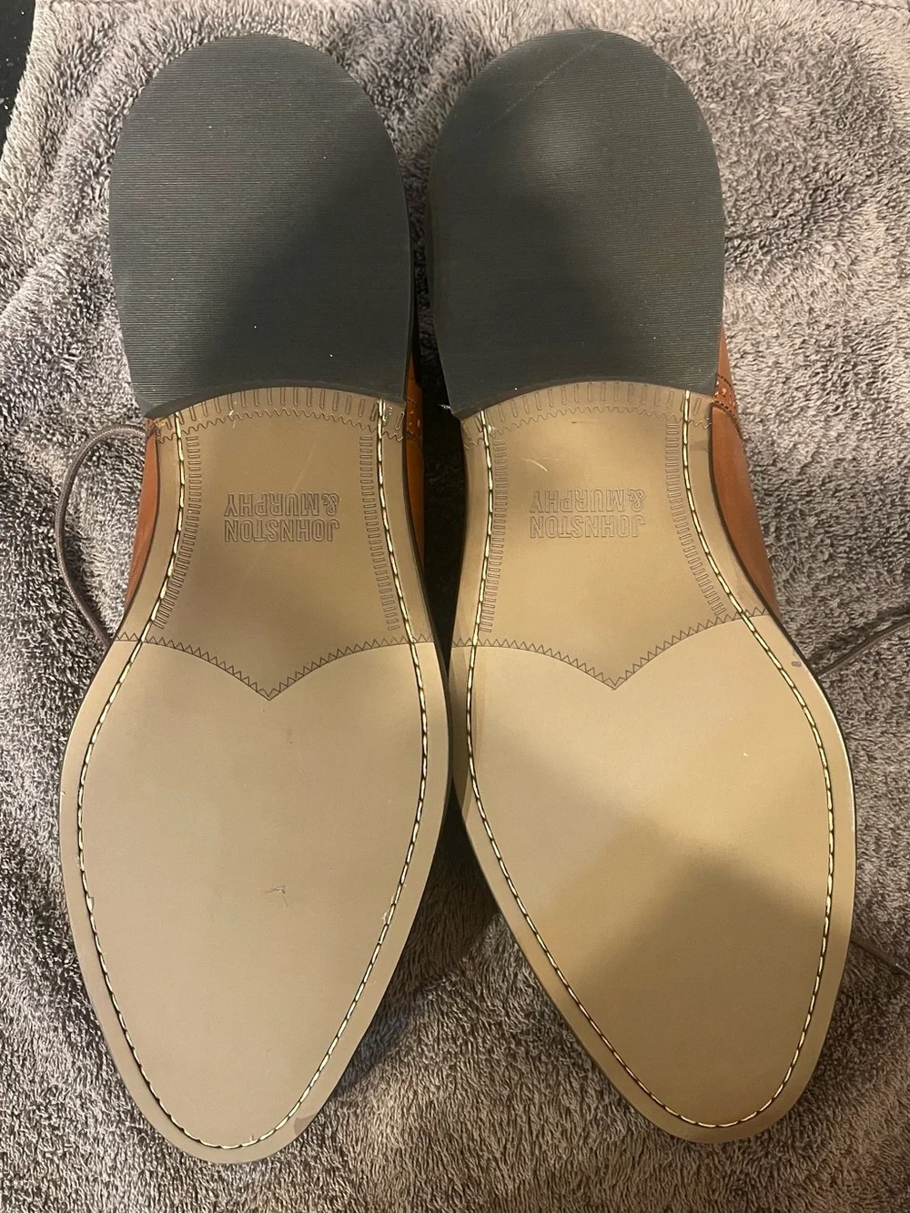 Johnston & Murphy sleek cognac